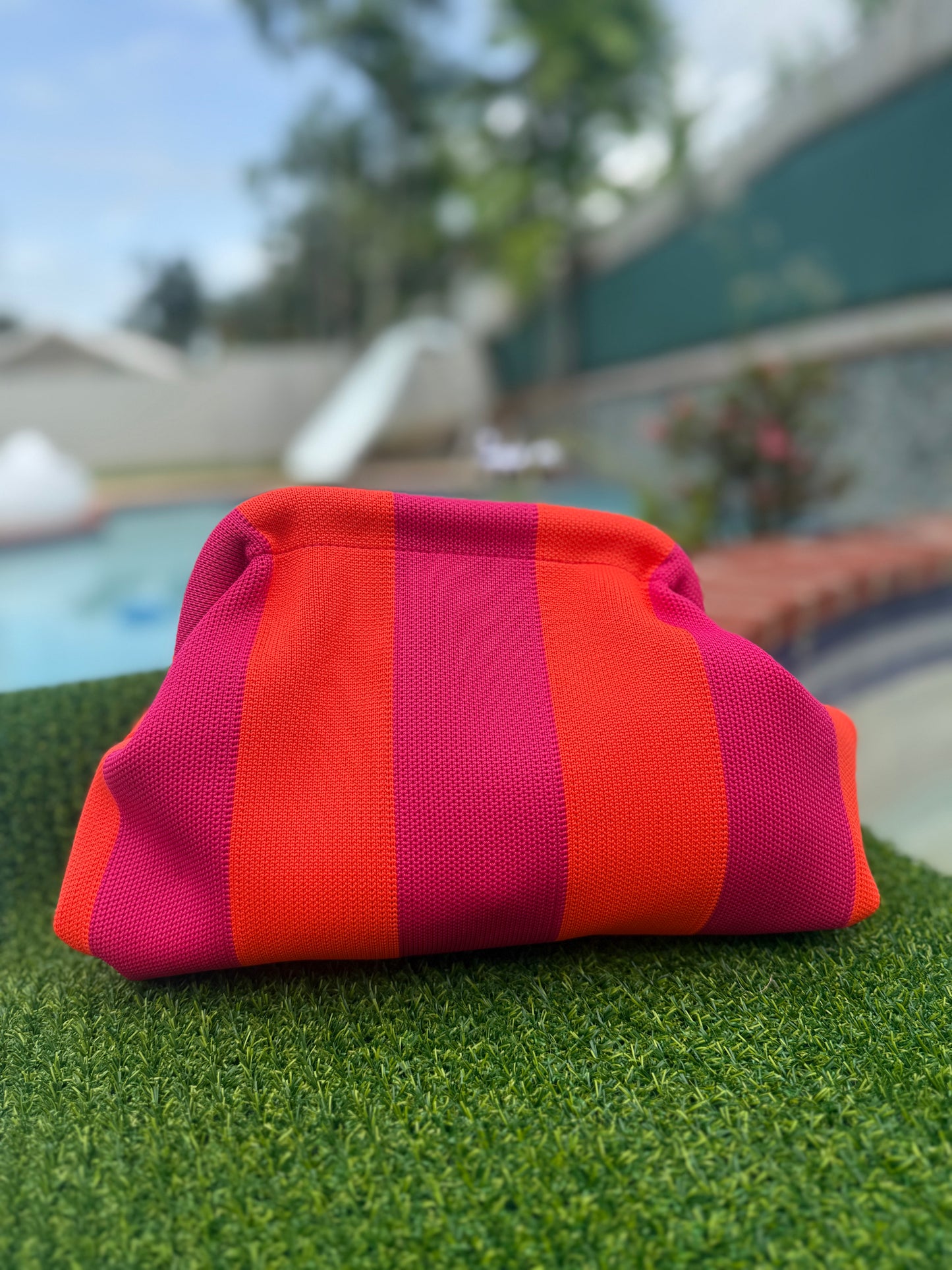 Color POP Clutch